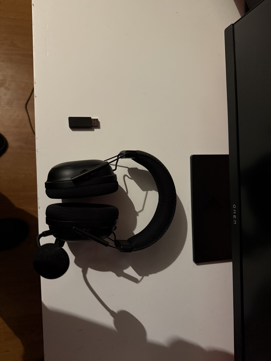 Razer Blackshark V2 Pro Wireless Esports Headset - photo 2