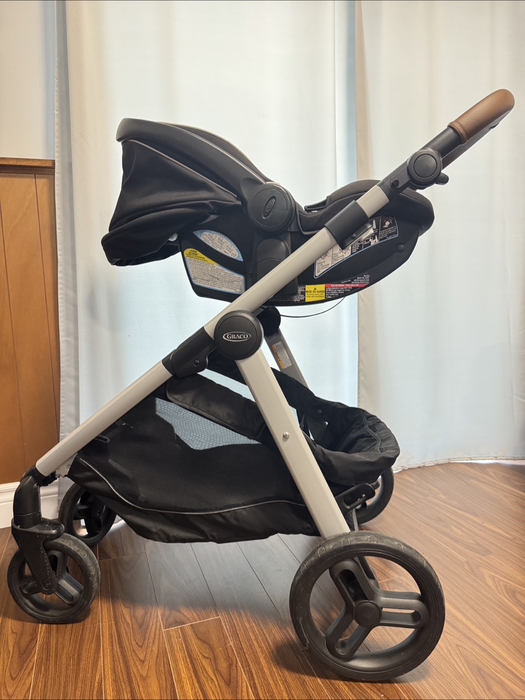 Graco Modes Nest2Grow Travel System