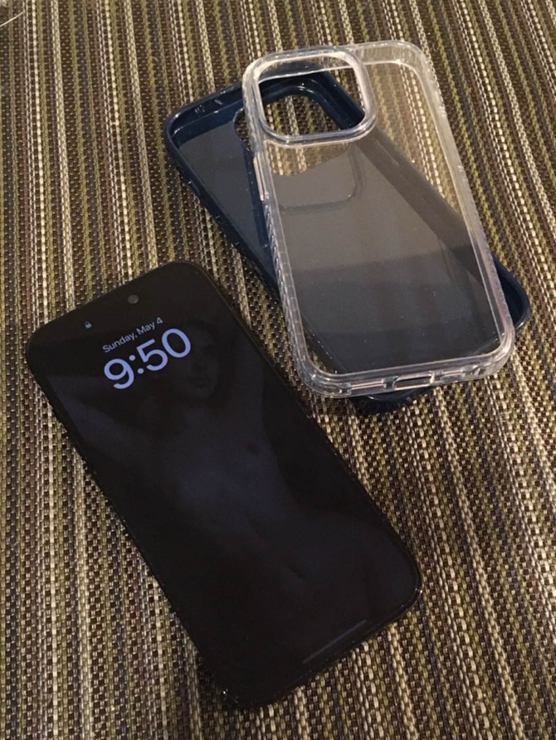 iPhone 14 Pro/ 128gb - Black - Excellent Condition