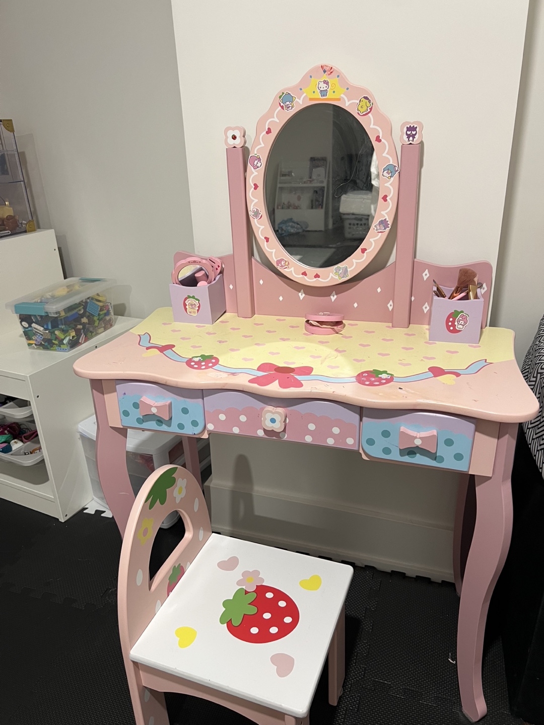 Kids' Vanity Set with Chair – Pink Strawberry Design
