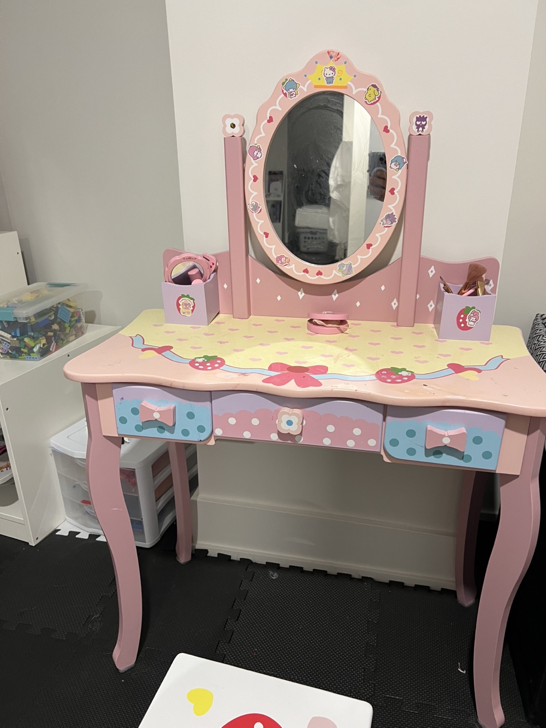Kids' Vanity Set with Chair – Pink Strawberry Design - photo 4