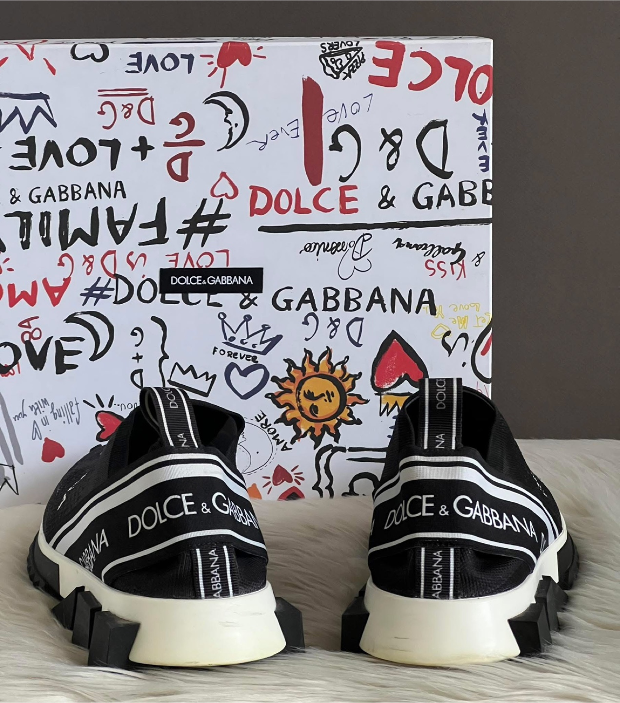 🎀 PRE-LOVED 🎀 CS1595-Dolce and Gabbana Sorrento - photo 5