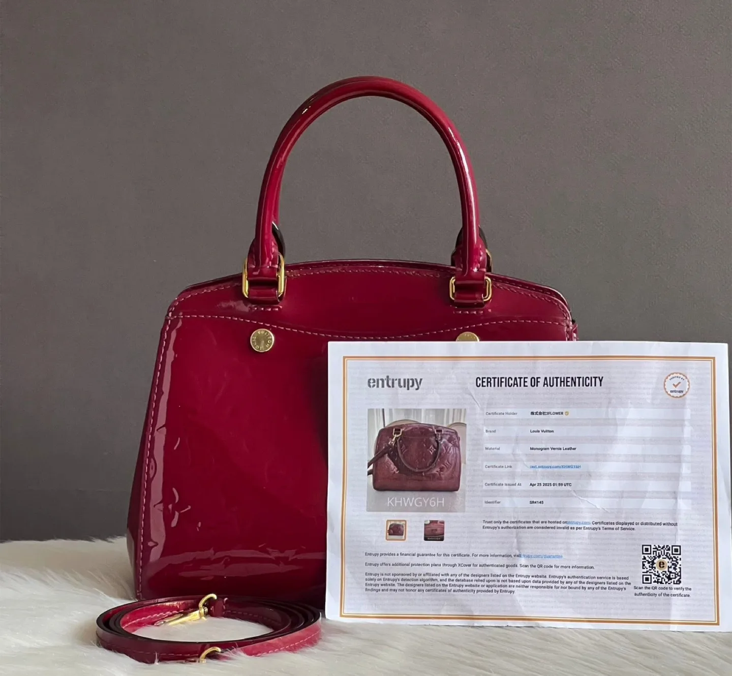 🎀 PRE-LOVED 🎀 Louis Vuitton Monogram Brea BB in Vernis thumbnail