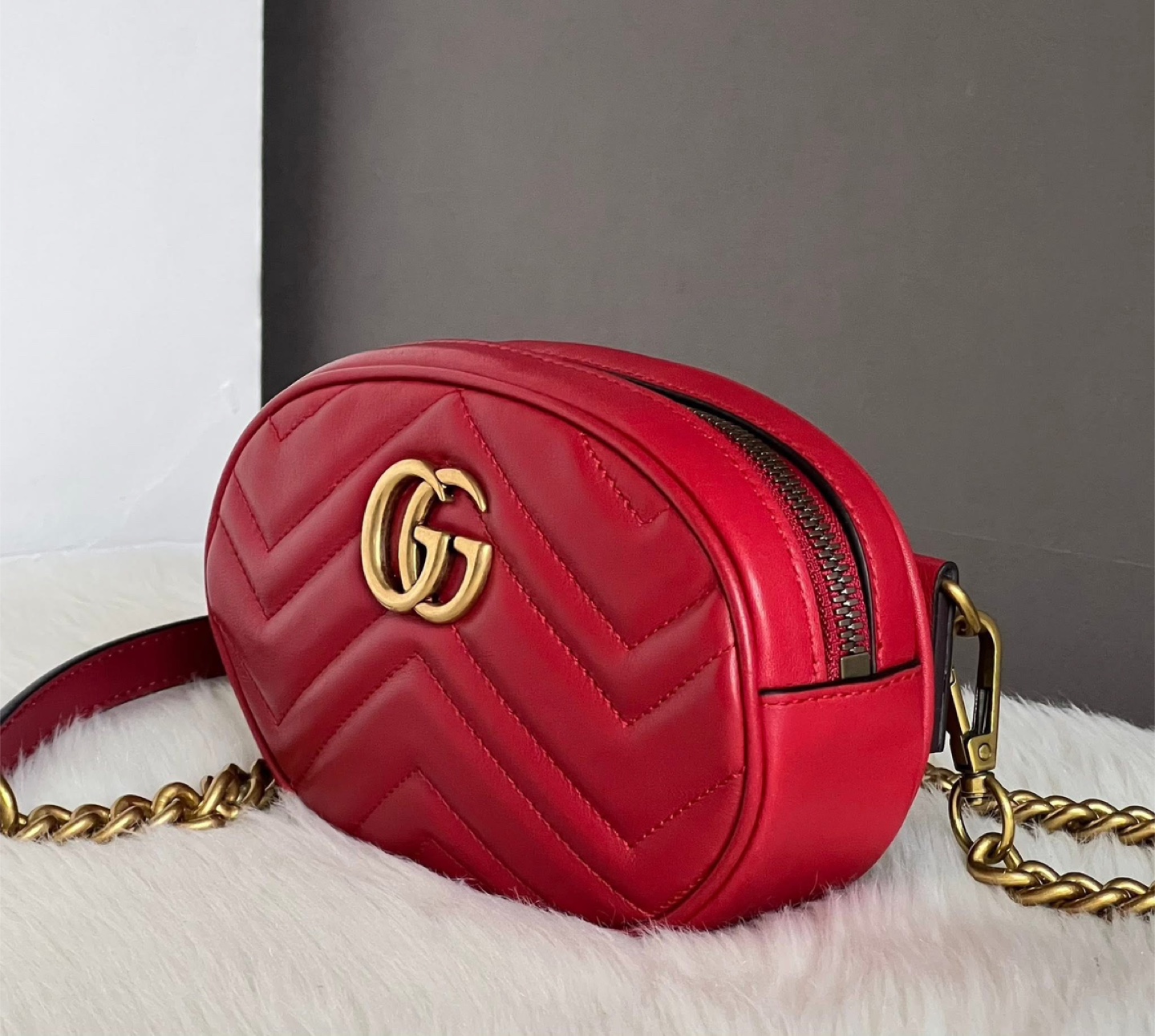 🎀 PRE-LOVED 🎀 Gucci Mini Marmont Two-Way Bag - photo 3