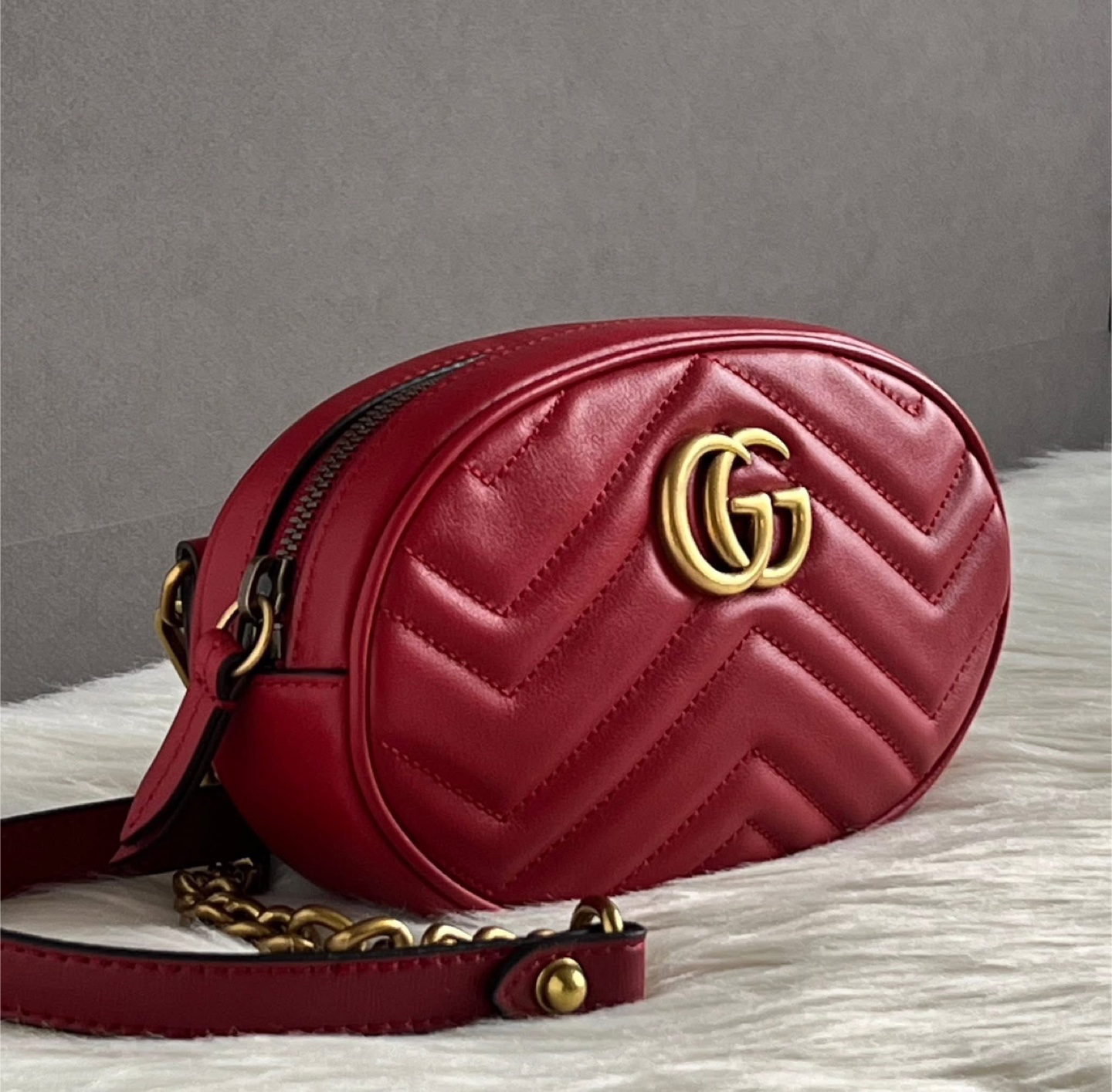 🎀 PRE-LOVED 🎀 Gucci Mini Marmont Two-Way Bag - photo 2