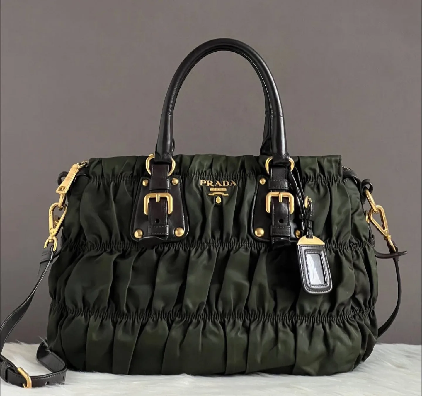 🎀 PRE-LOVED 🎀 Prada Tessuto Gaufre Nylon Ruched Bag thumbnail