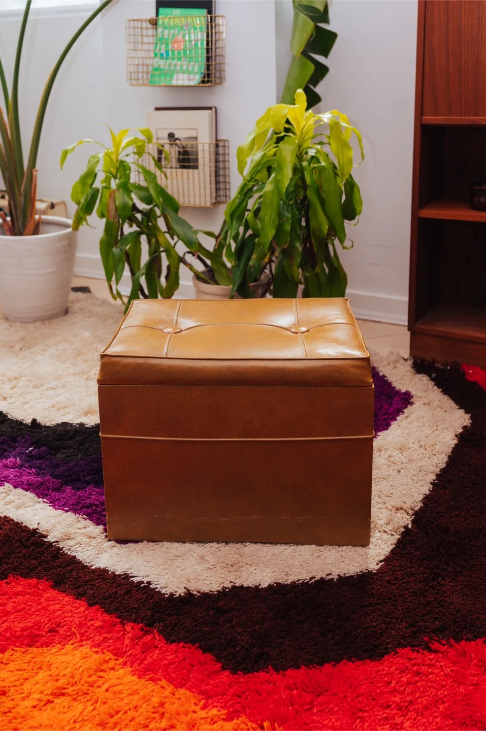 MCM Tufted Vintage Ottoman with Storage 🤎 thumbnail