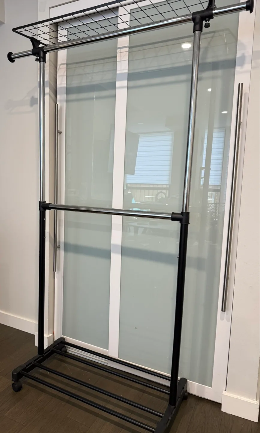 🧡 Rolling Garment Rack with Shelf thumbnail