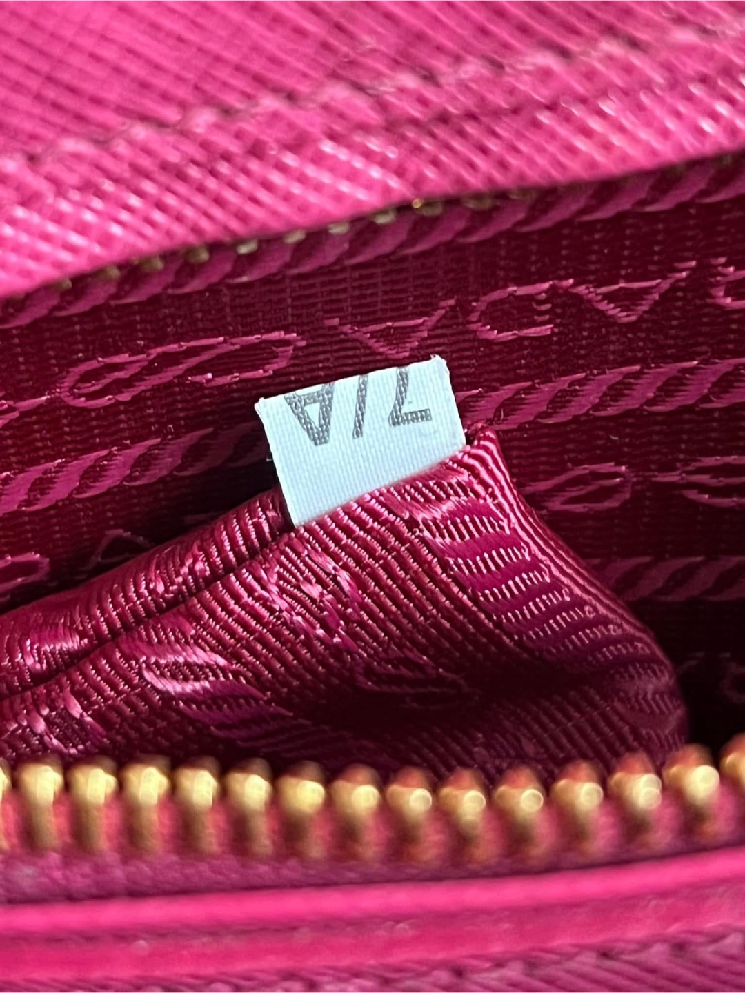 🎀 PRE-LOVED 🎀 Prada Saffiano Lux Medium Galleria Zip Tote - photo 2