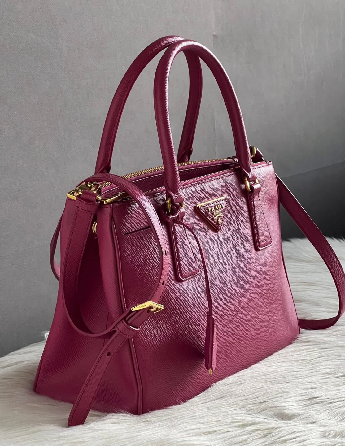 🎀 PRE-LOVED 🎀 Prada Saffiano Lux Medium Galleria Zip Tote - photo 4