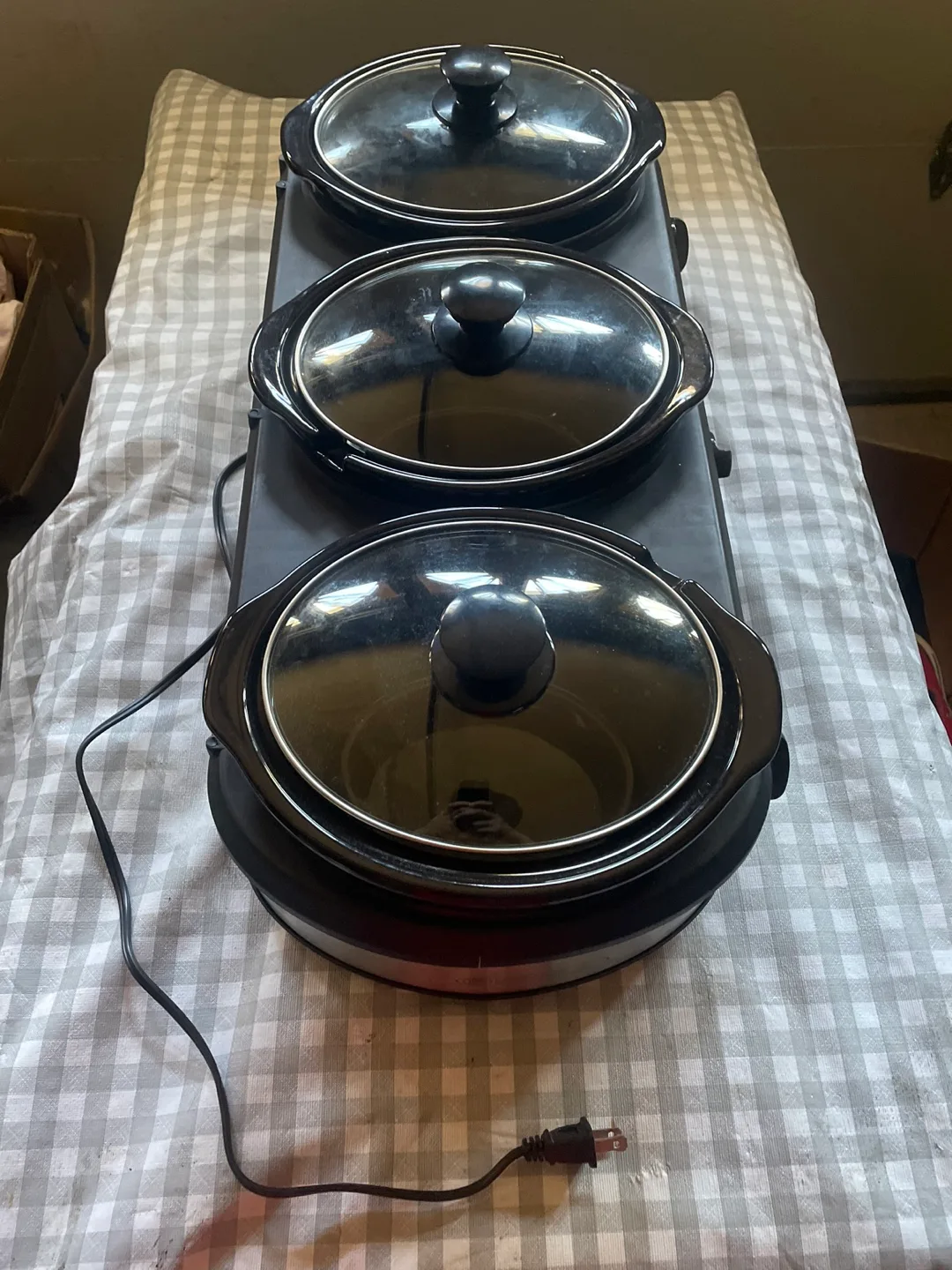 Triple Slow Cooker Buffet Server image indicator(3)
