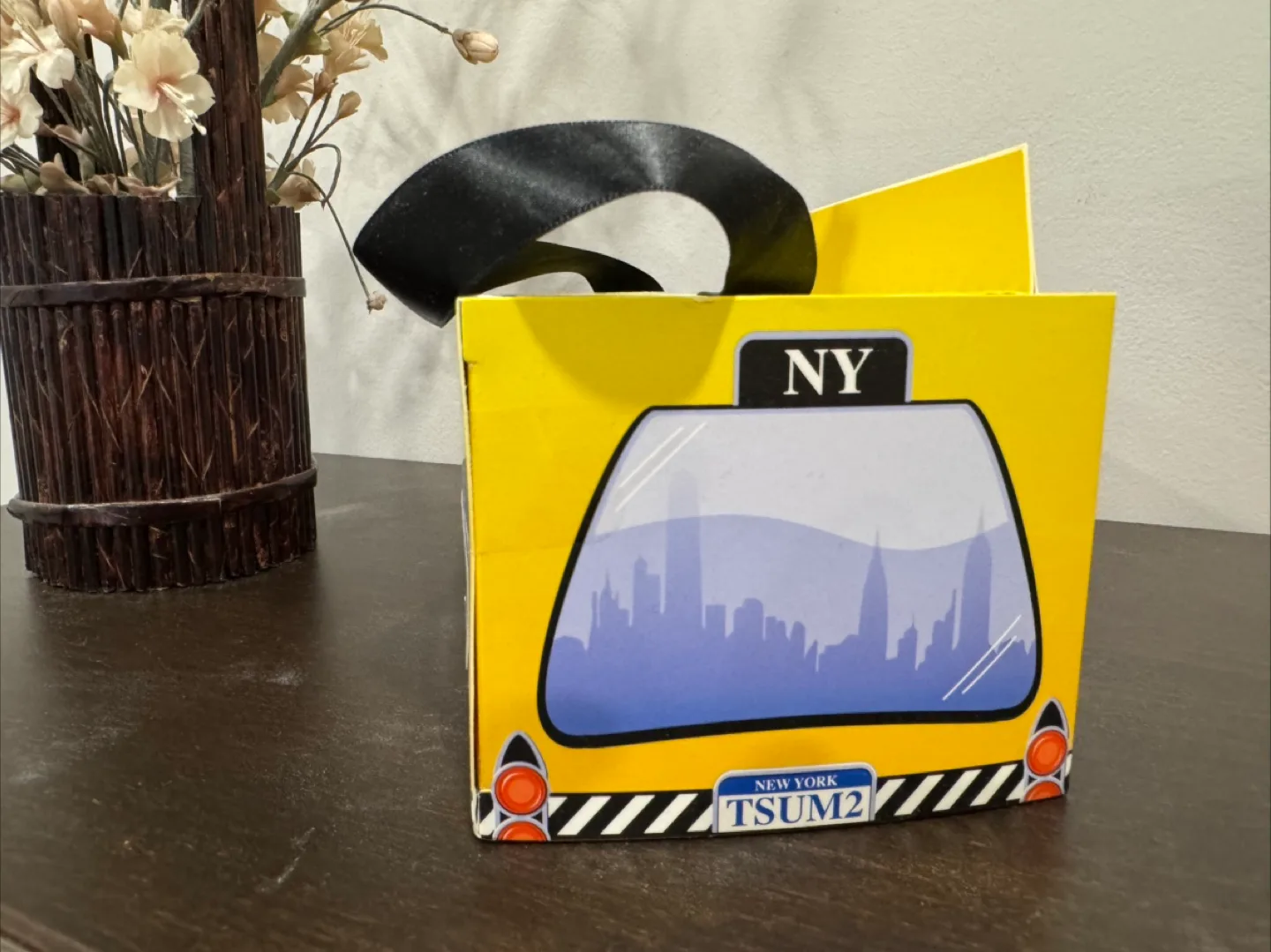 Disney Tsum Tsum New York City Taxi Box Set image indicator(2)