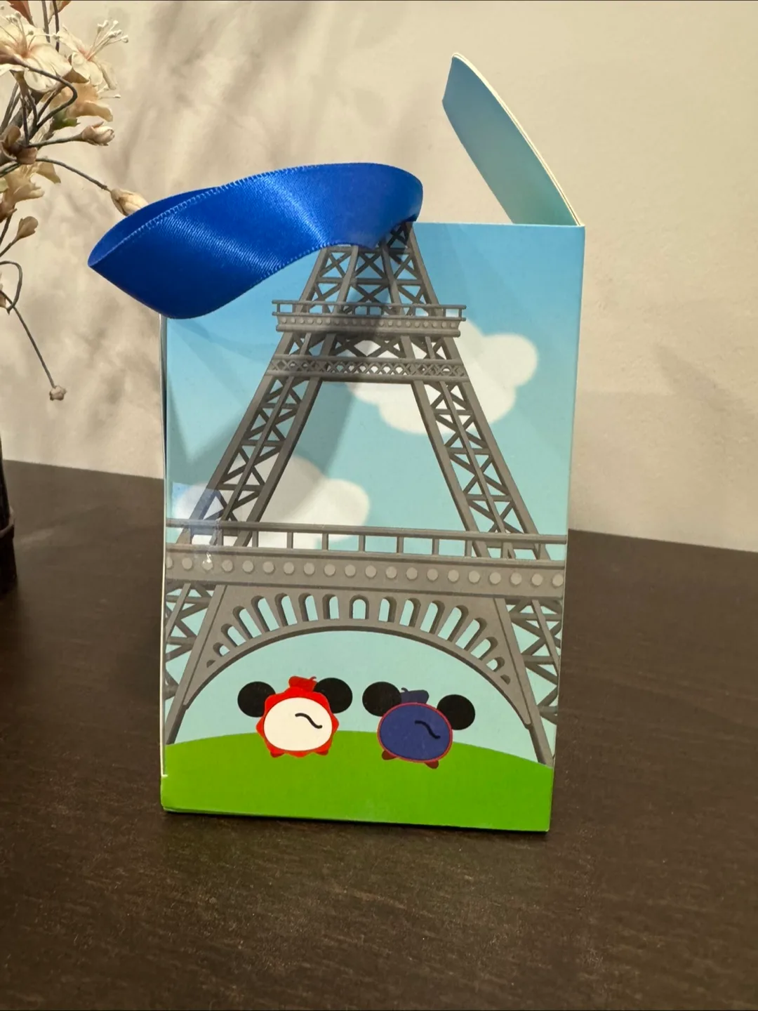 Disney Tsum Tsum Mickey and Minnie Mouse Paris Set image indicator(2)