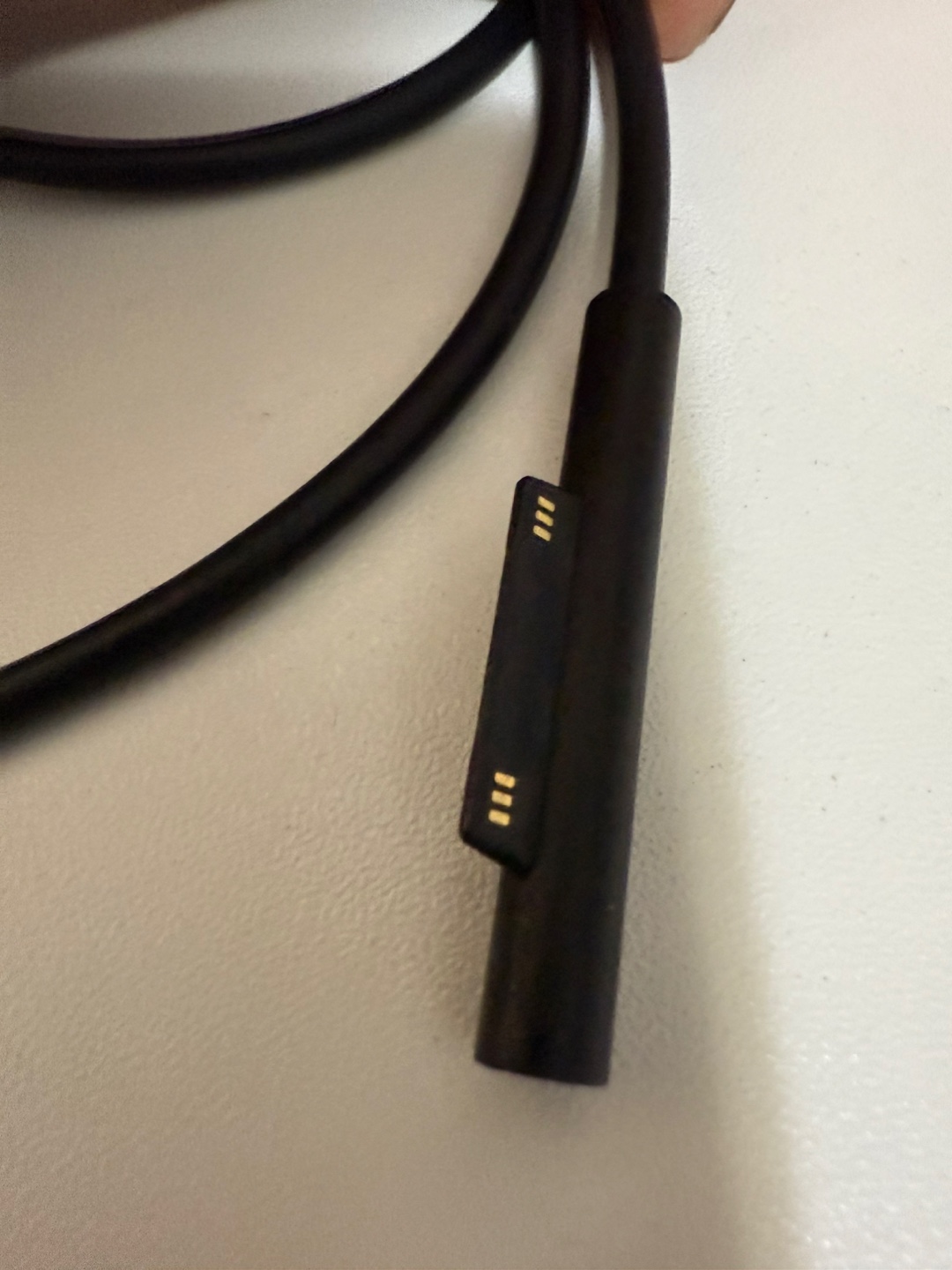 Microsoft Surface Connect 39W Power Adapter - photo 2
