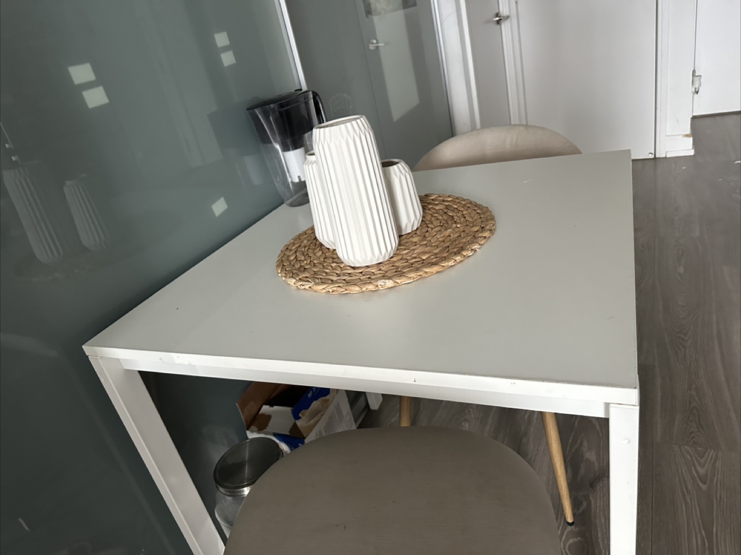 Ikea white table