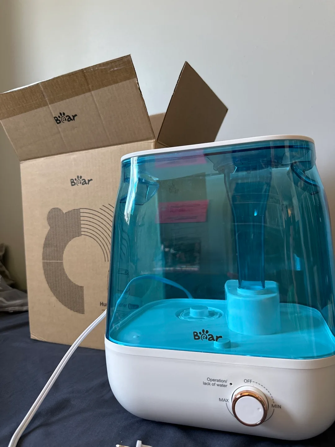 Humidifier Cool Mist - Brand New in Box image indicator(4)