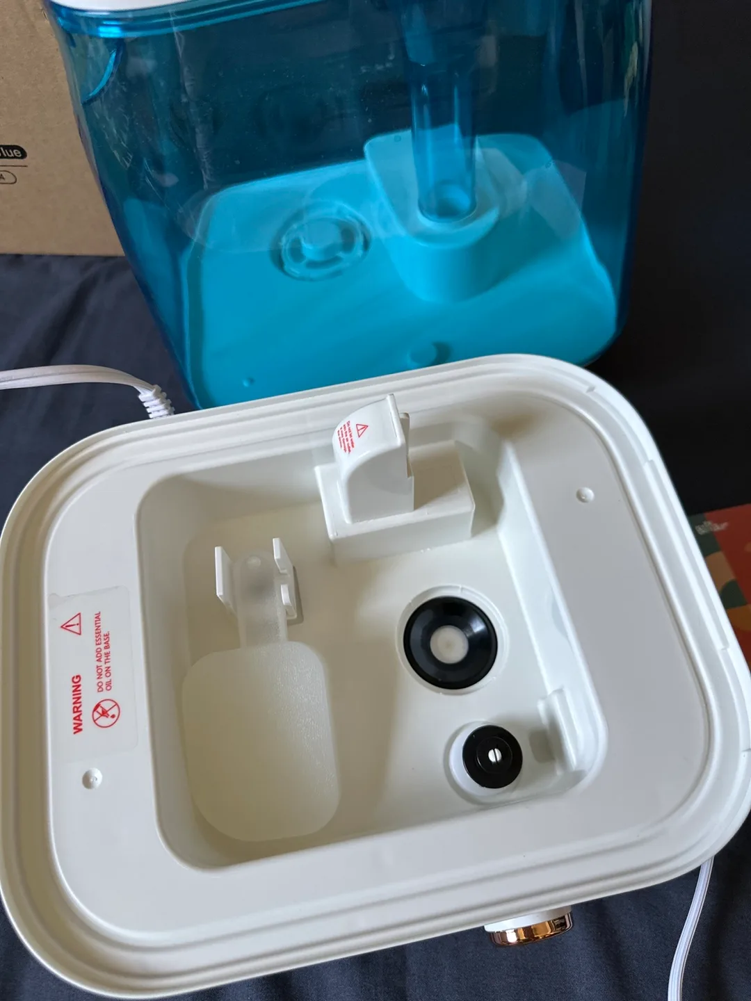 Humidifier Cool Mist - Brand New in Box image indicator(5)