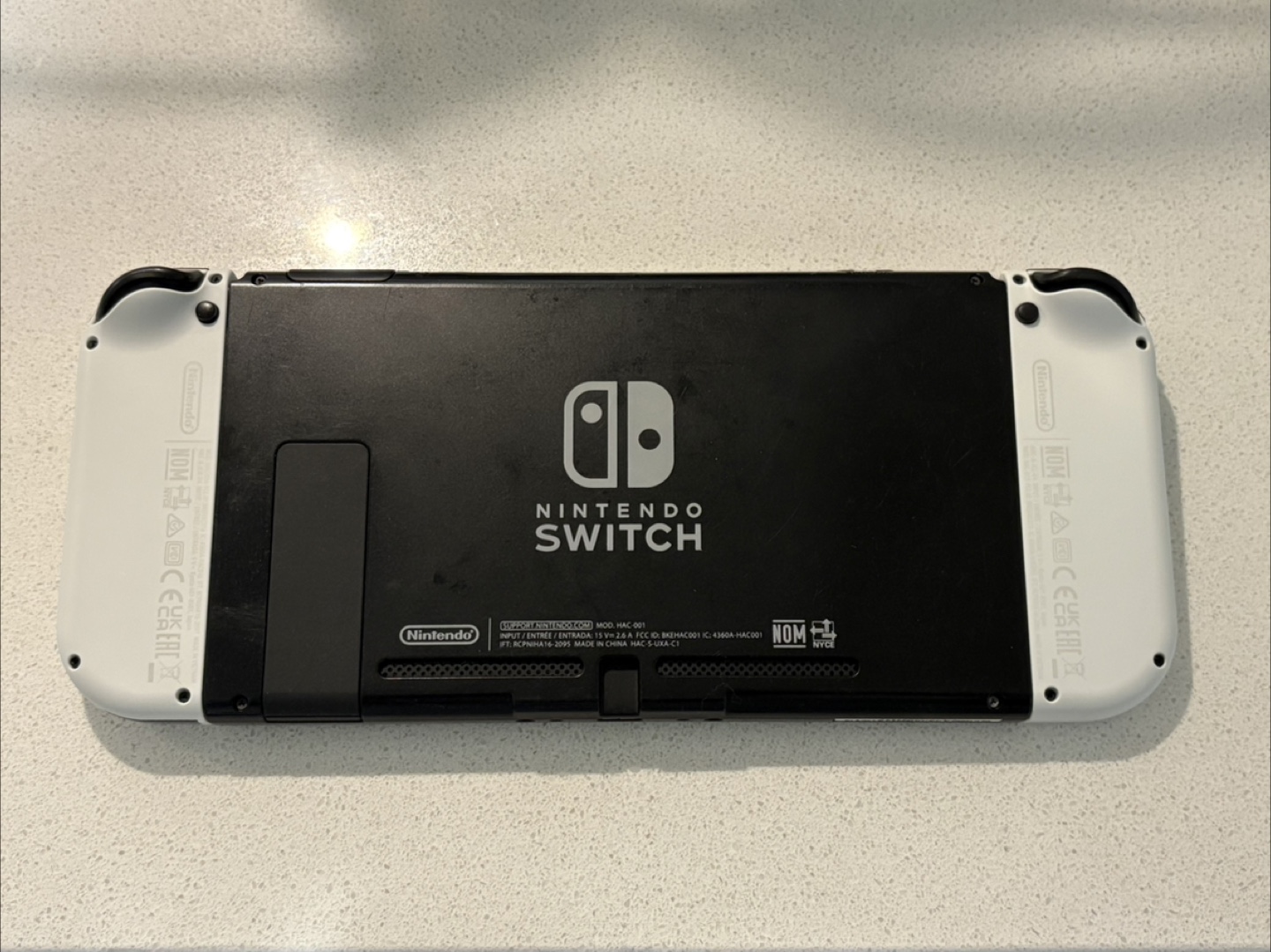Nintendo Switch Console - photo 2
