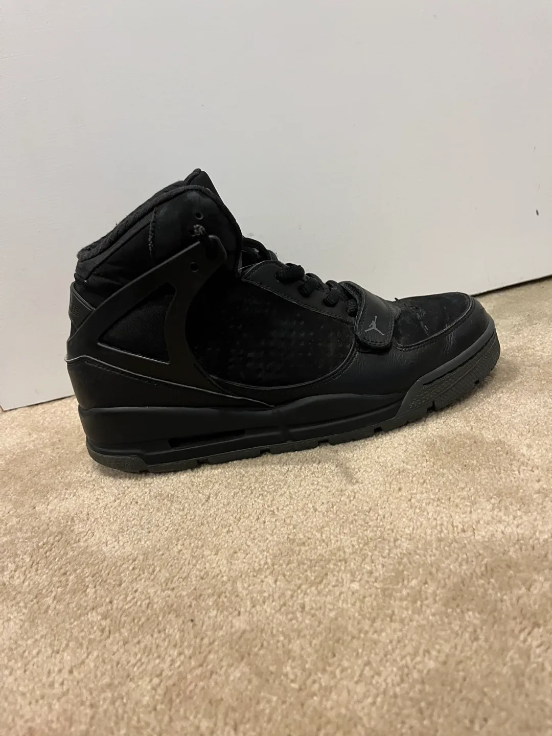 Jordan Flight 45 High Top Sneakers - Black size 10 image indicator(2)