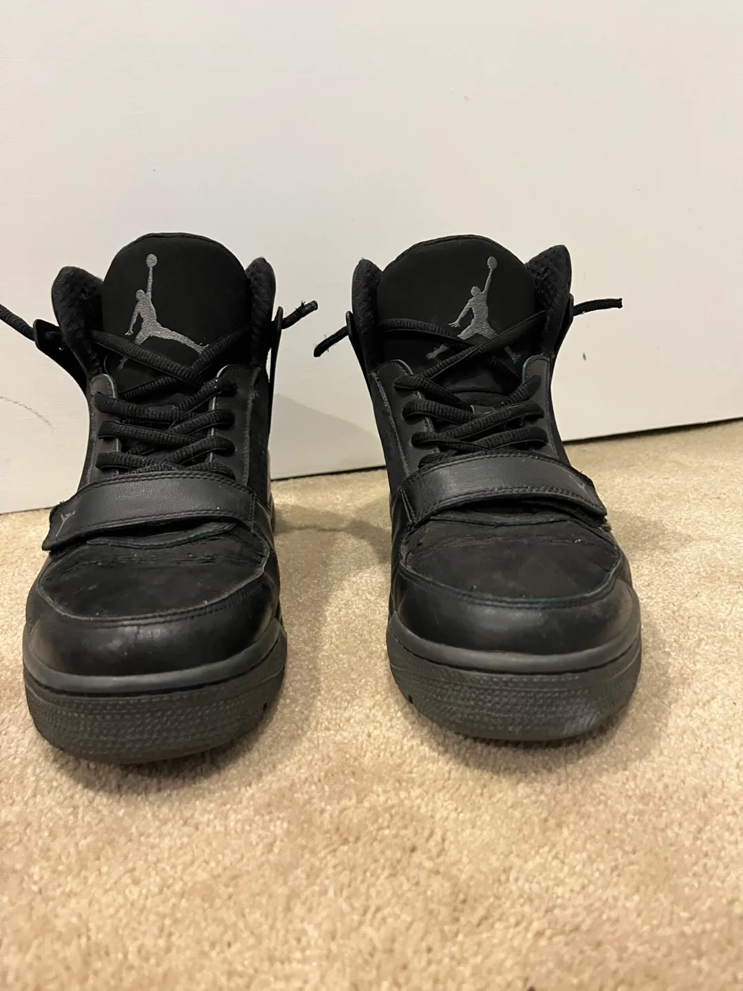 Jordan Flight 45 High Top Sneakers - Black size 10 image indicator(3)