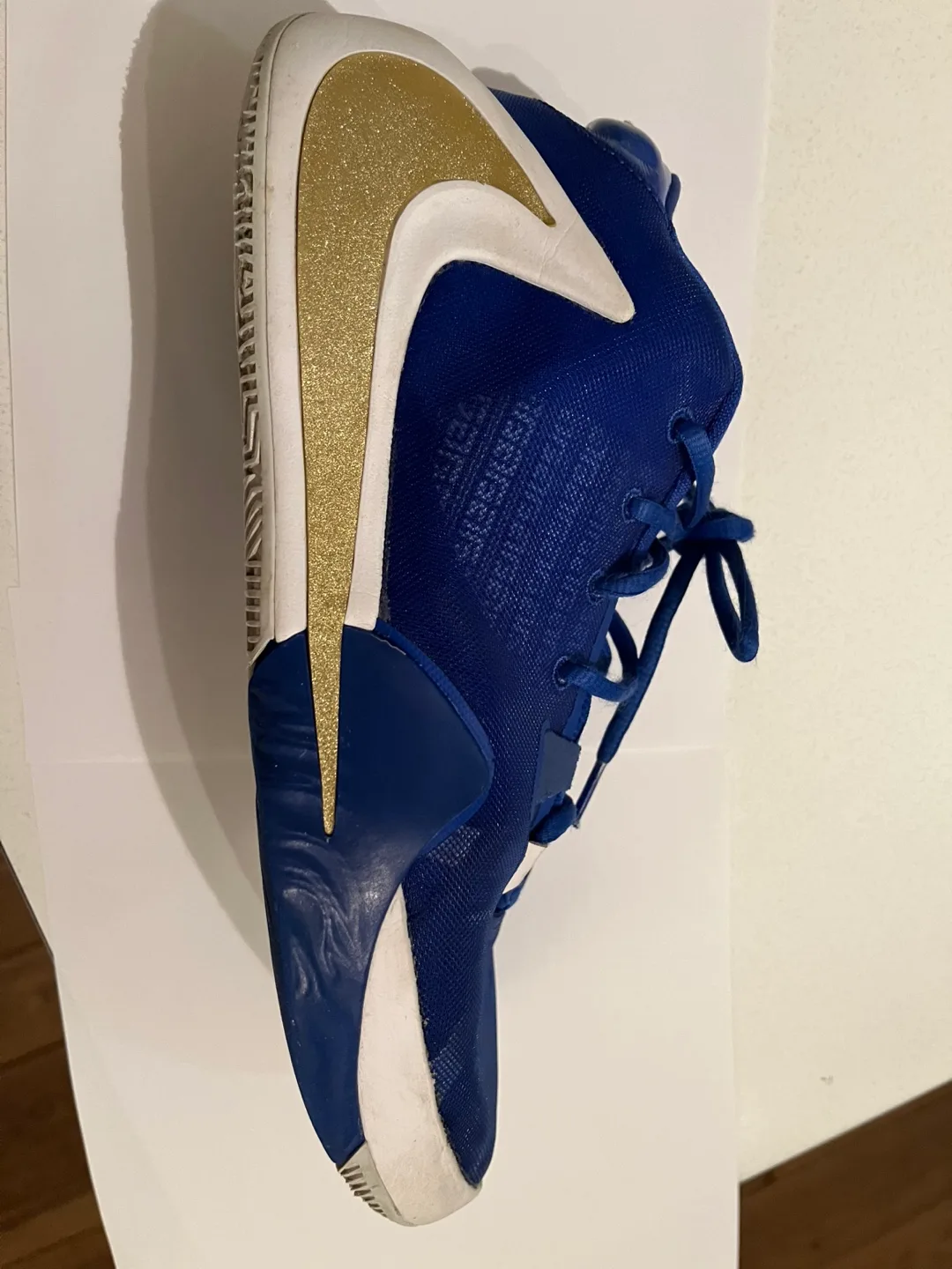 Nike Zoom Freak 1 Basketball Shoes - Men's Size 9.5 image indicator(3)