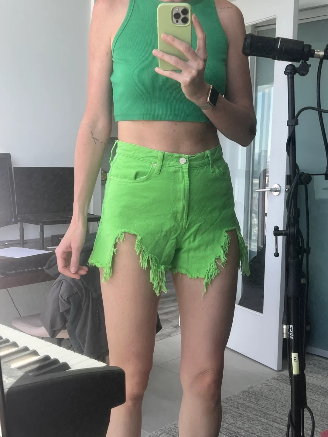BDG Urban Outfitters Lime Green Denim Shorts Size 30 thumbnail