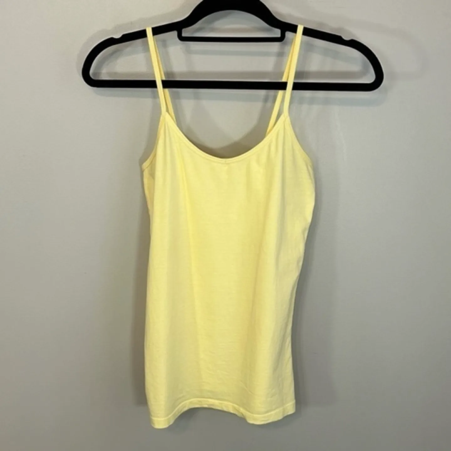 Anna V Neck Spaghetti Strap Camisole Womens Size L thumbnail