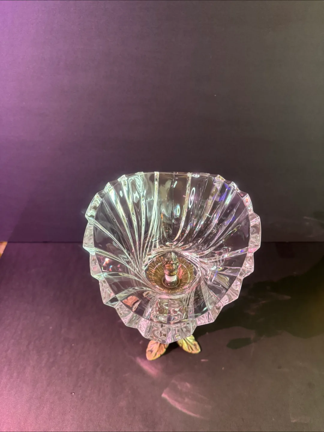 Crystal Vase with Brass Base image indicator(3)