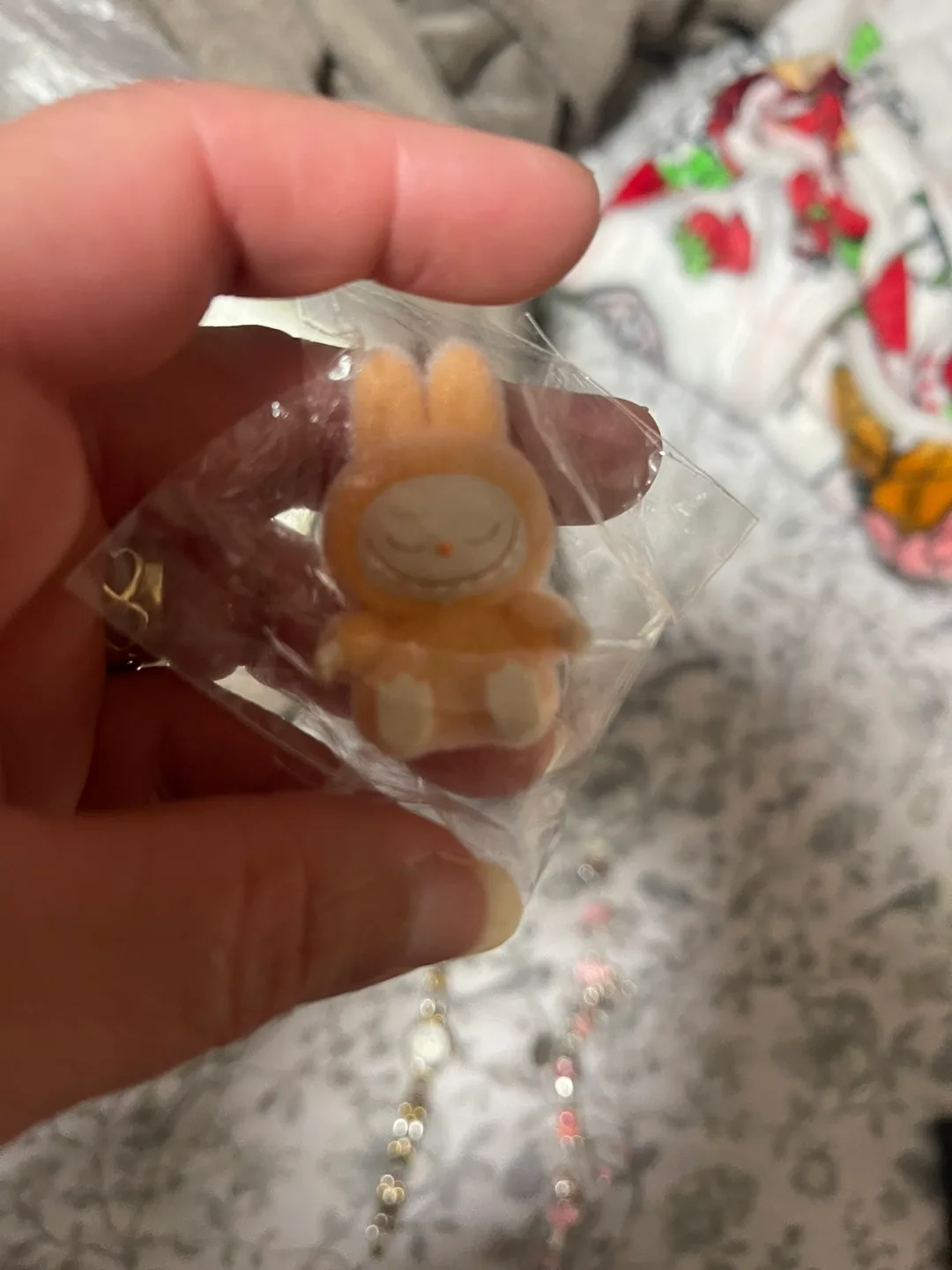 Adorable Peach Bunny Figurine labubu mini 🧡 thumbnail