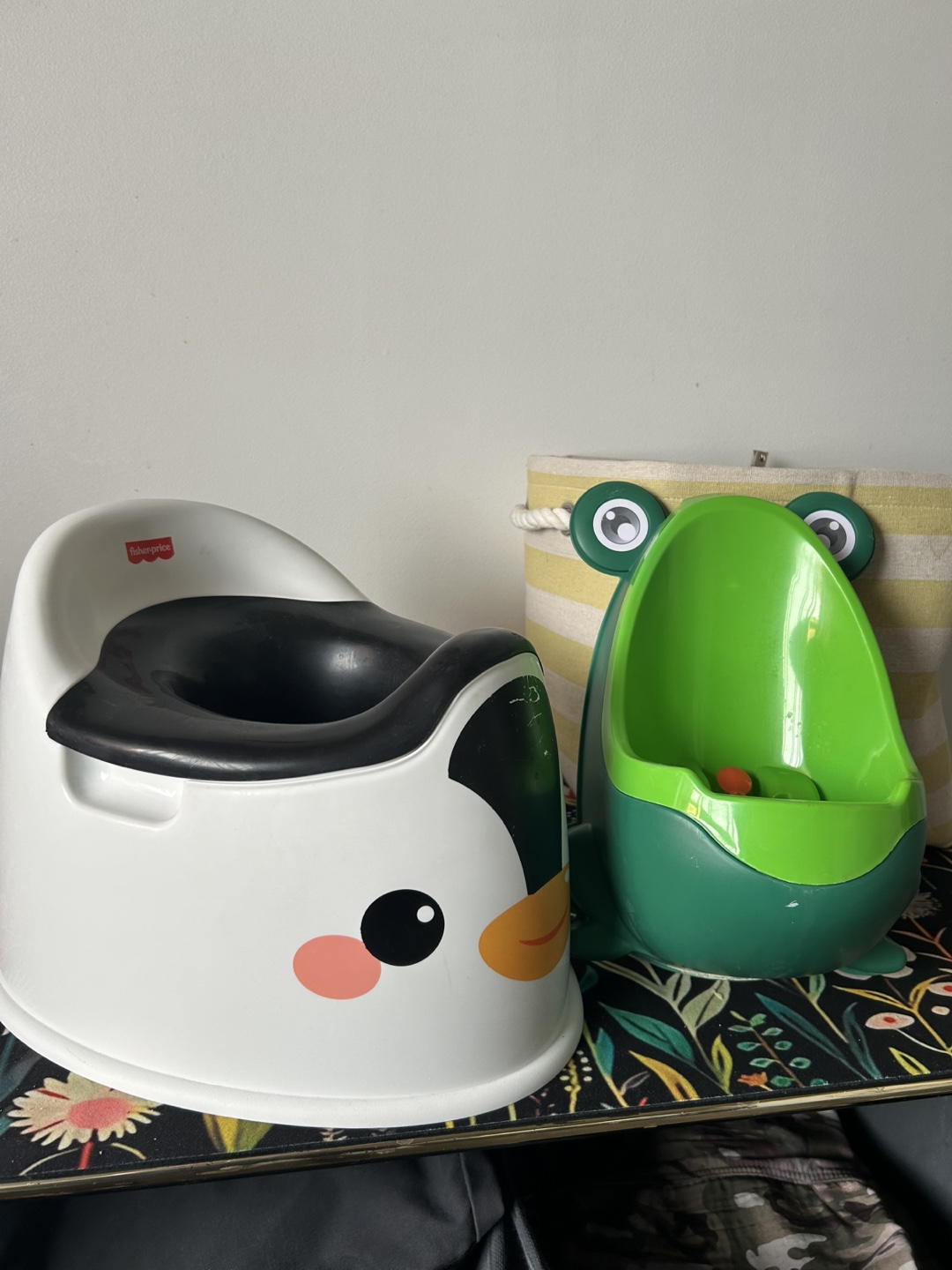 Potty Training Set: Penguin Potty & Frog Urinal