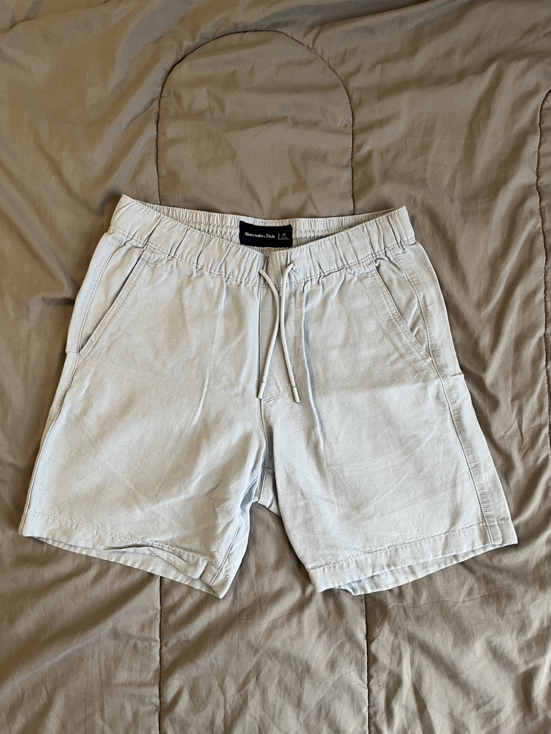 Abercrombie & Fitch Mens Light Blue Shorts - Size XS