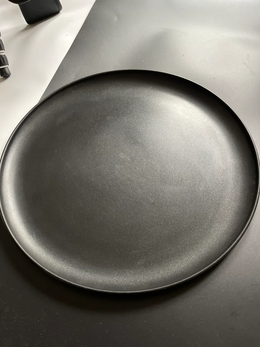 13.5 inch Non-Stick Coated Stainless Steel Pizza Pan thumbnail