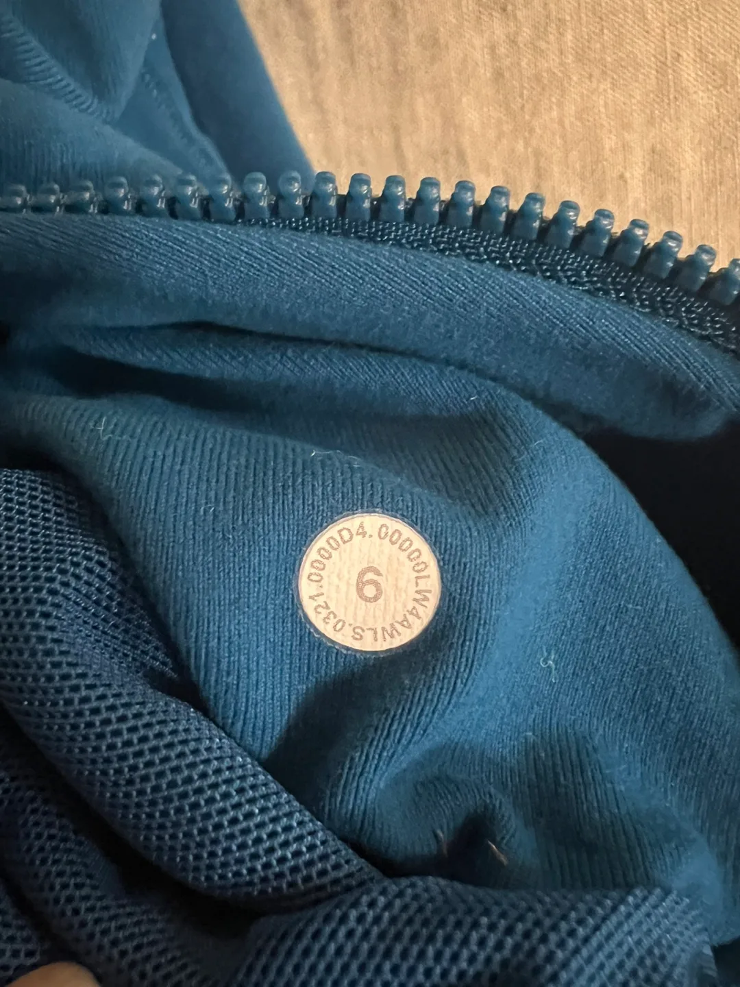 Lululemon Define Jacket - size 6 image indicator(6)