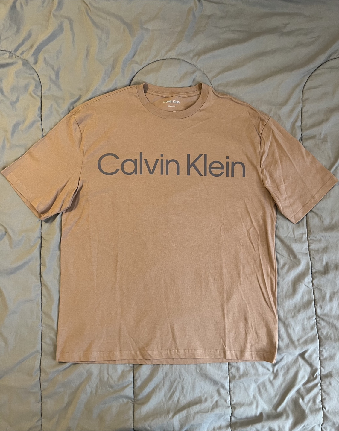 Calvin Klein Relaxed Fit T-Shirt - Size M