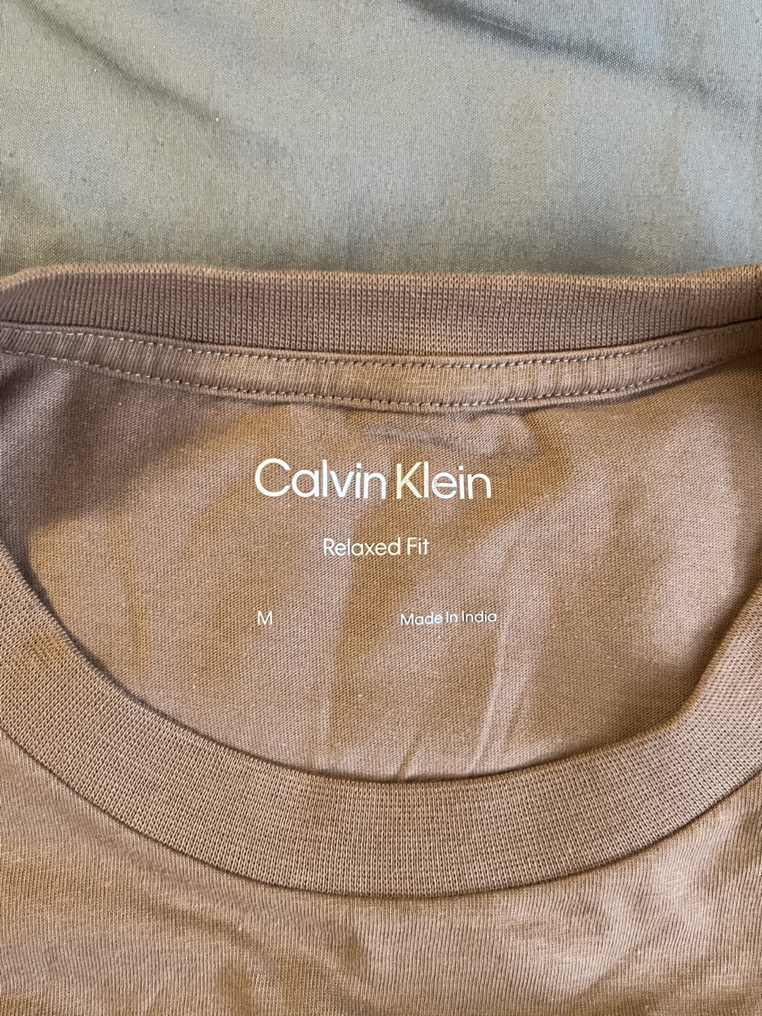 Calvin Klein Relaxed Fit T-Shirt - Size M - photo 3