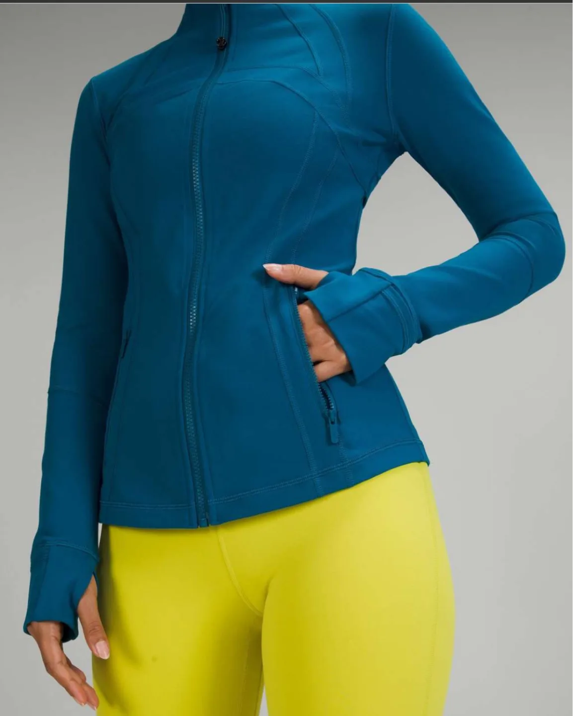 Lululemon Define Jacket - size 6 image indicator(3)