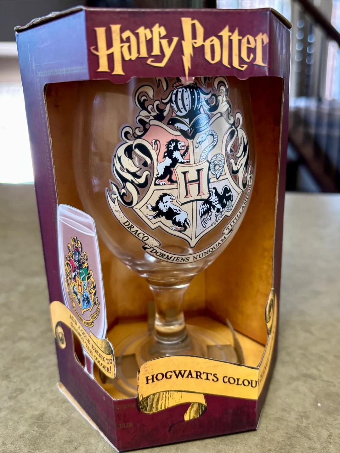 Harry Potter Hogwarts Collectible Colour Changing Glass thumbnail