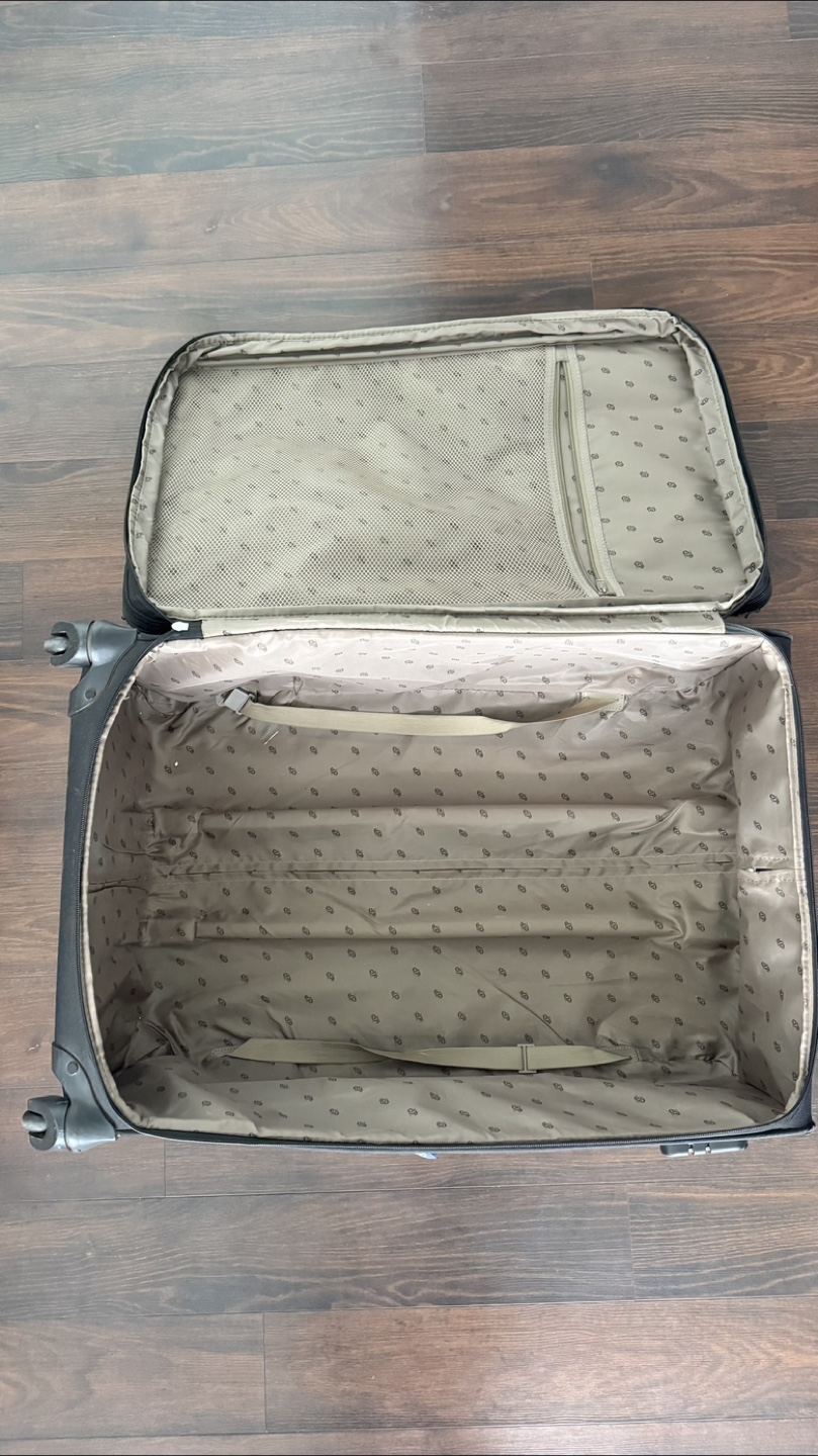 🥕 American Tourister Luggage - photo 3
