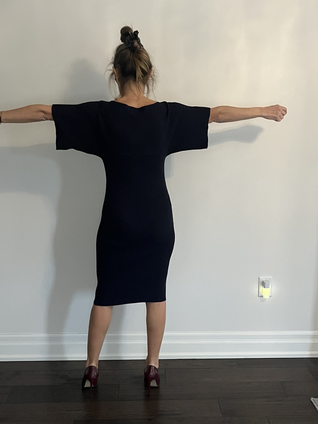 Navy Blue Ribbed Midi Dress - photo 4