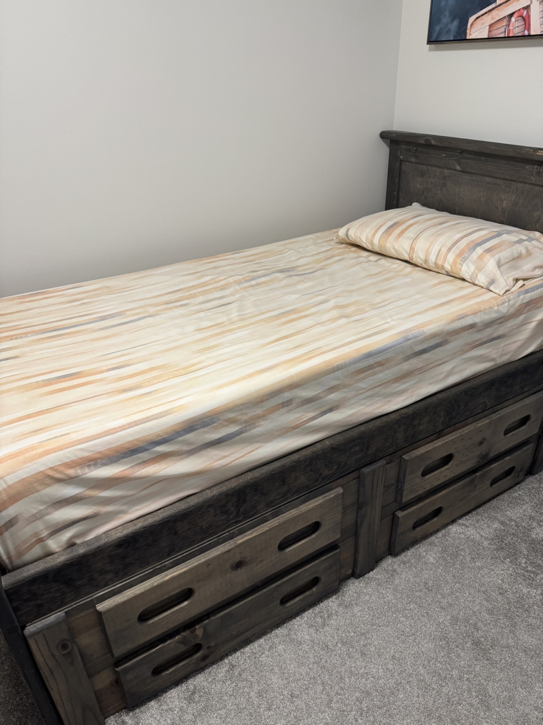 Twin-size Storage Bed with Drawers - photo 3