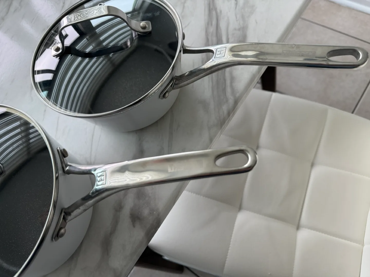 The Rock 2-Piece Cookware Set with Lids image indicator(6)