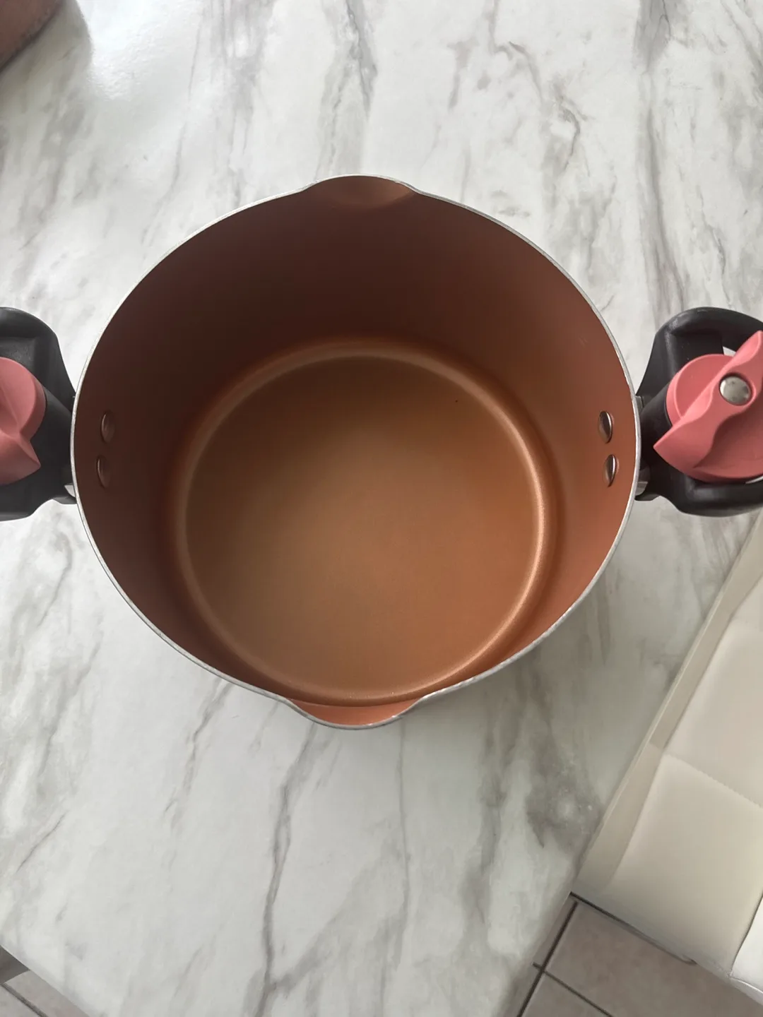 T-fal C561SC Ingenio Ceramic Control Stock Pot with Lid image indicator(2)