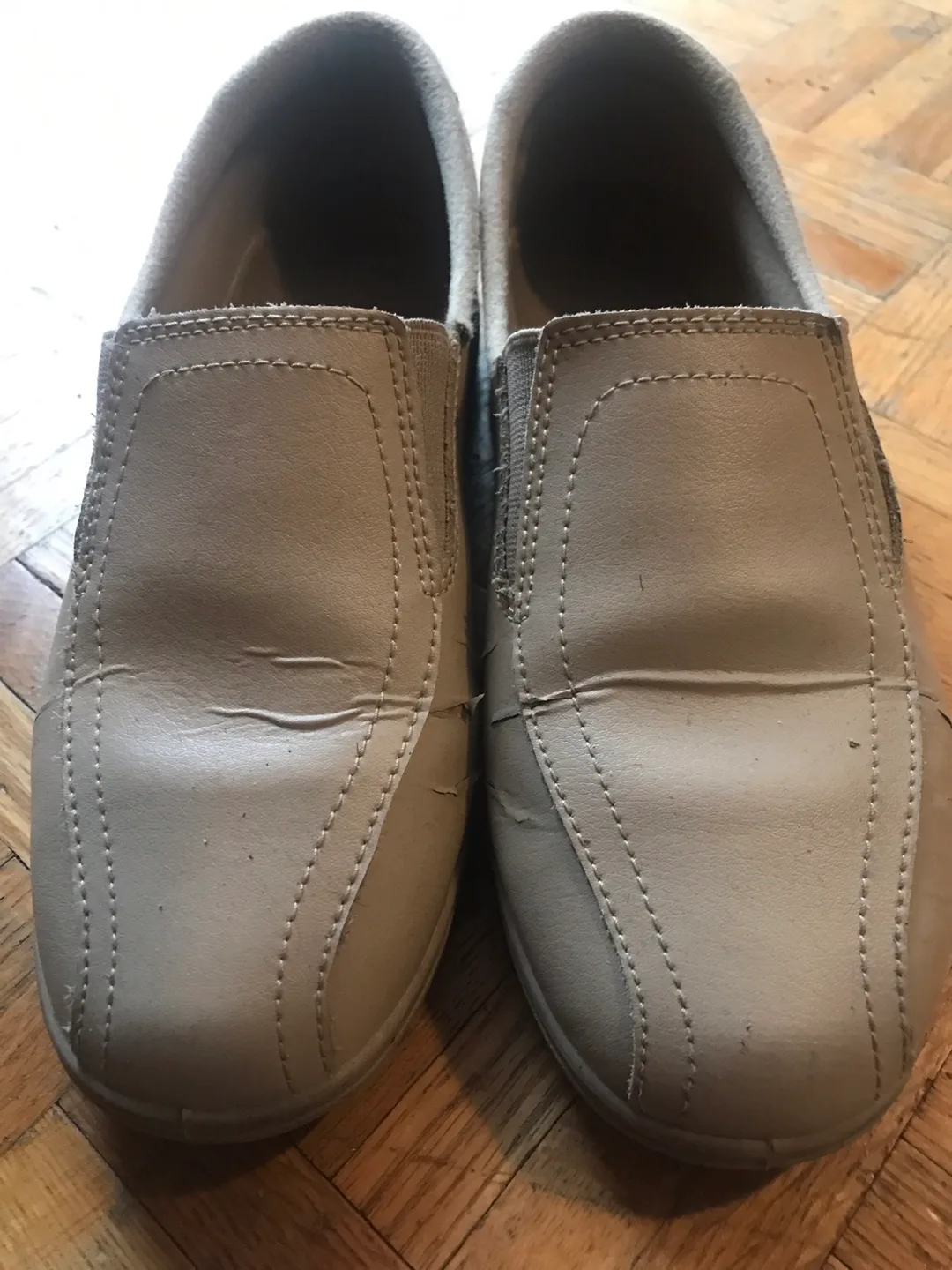 Women's Beige Tender Tootsies Slip-On Shoes 🧡 image indicator(2)