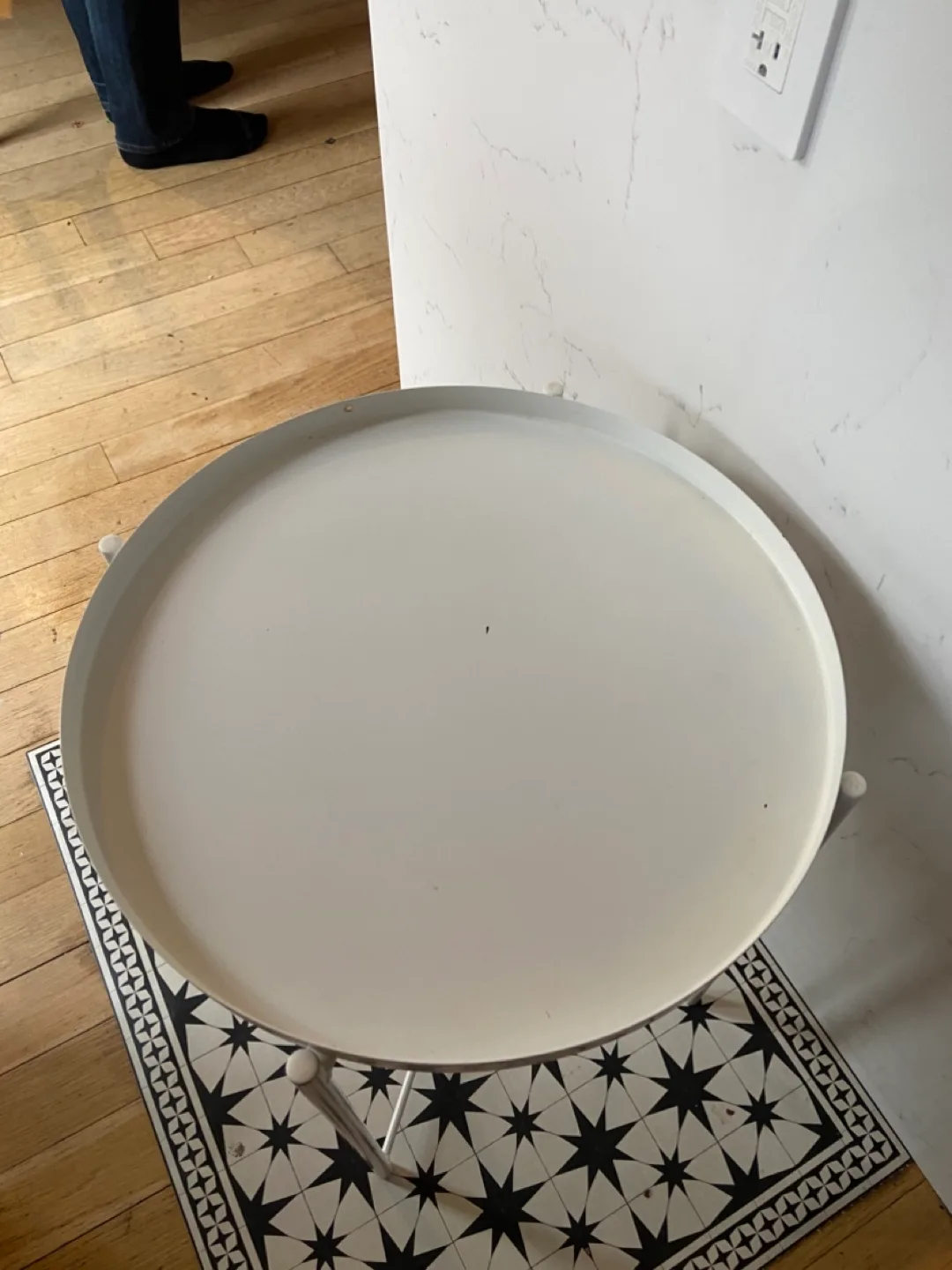 IKEA Gladon White Metal Side Table image indicator(3)