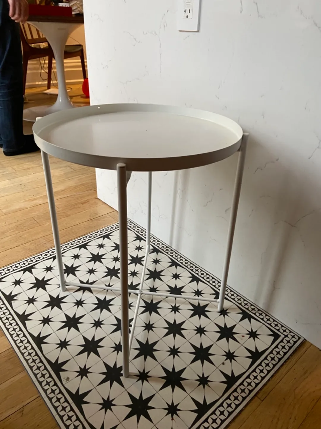 IKEA Gladon White Metal Side Table image indicator(2)