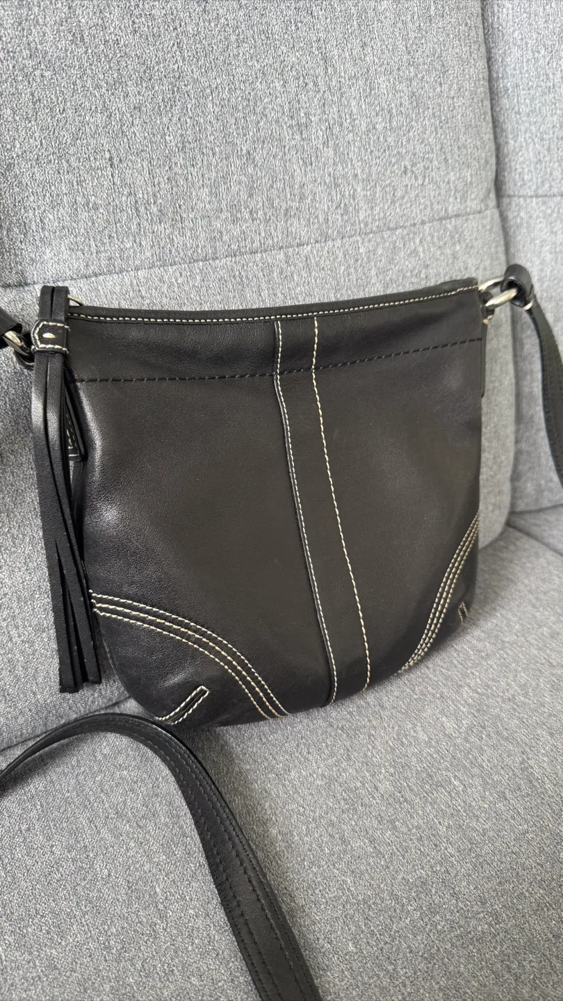 Coach Leather Crossbody Bag image indicator(2)