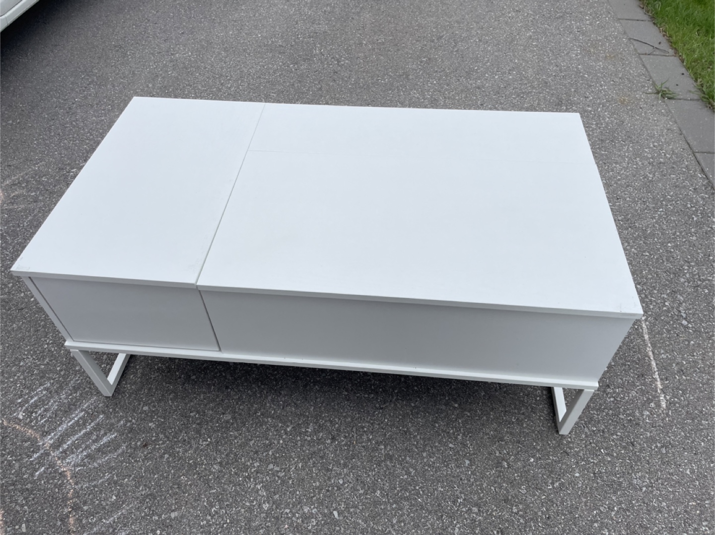 White Lift-Top Coffee Table with Storage