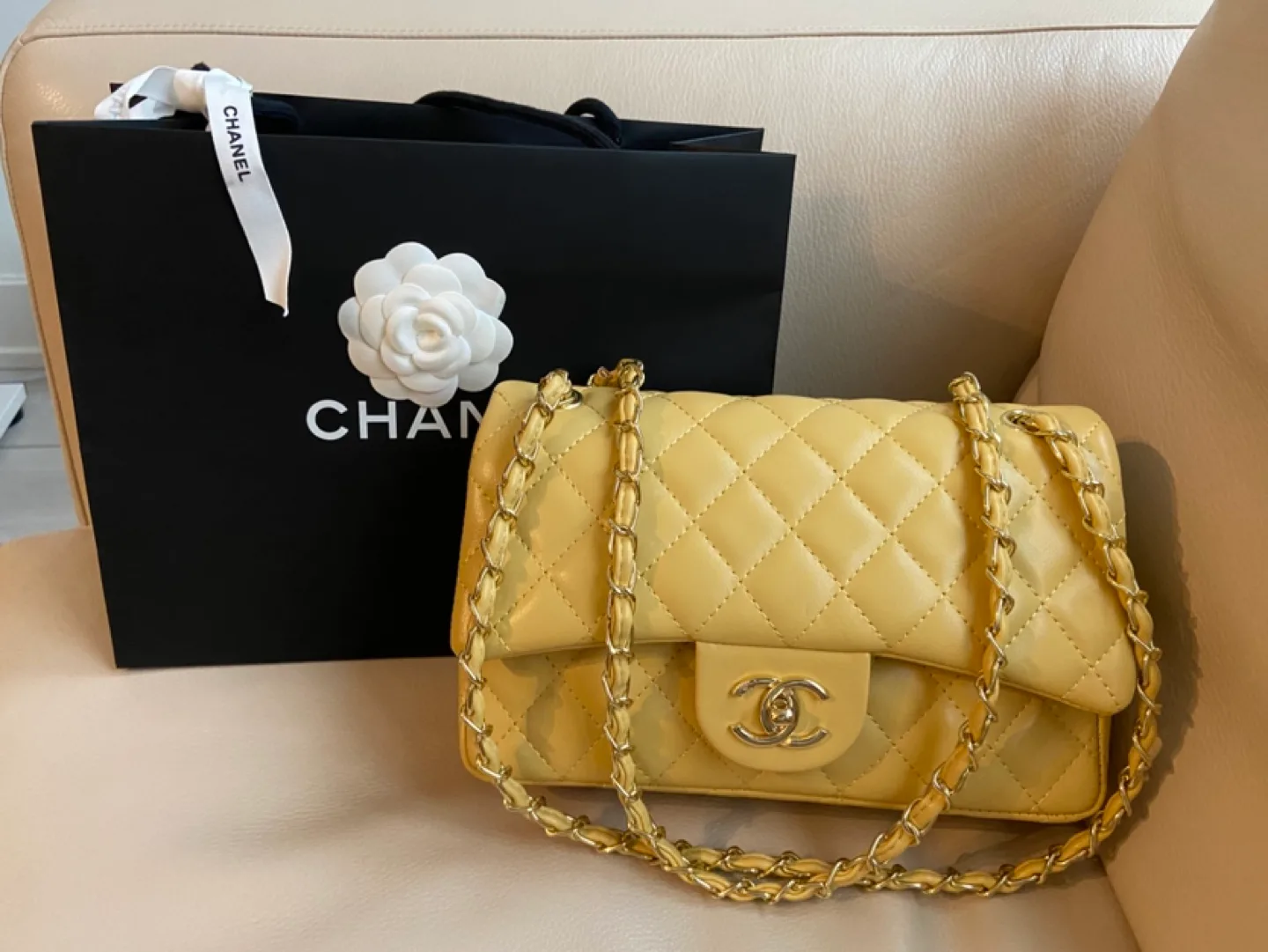 Classic Flap Bag - Pale Yellow thumbnail