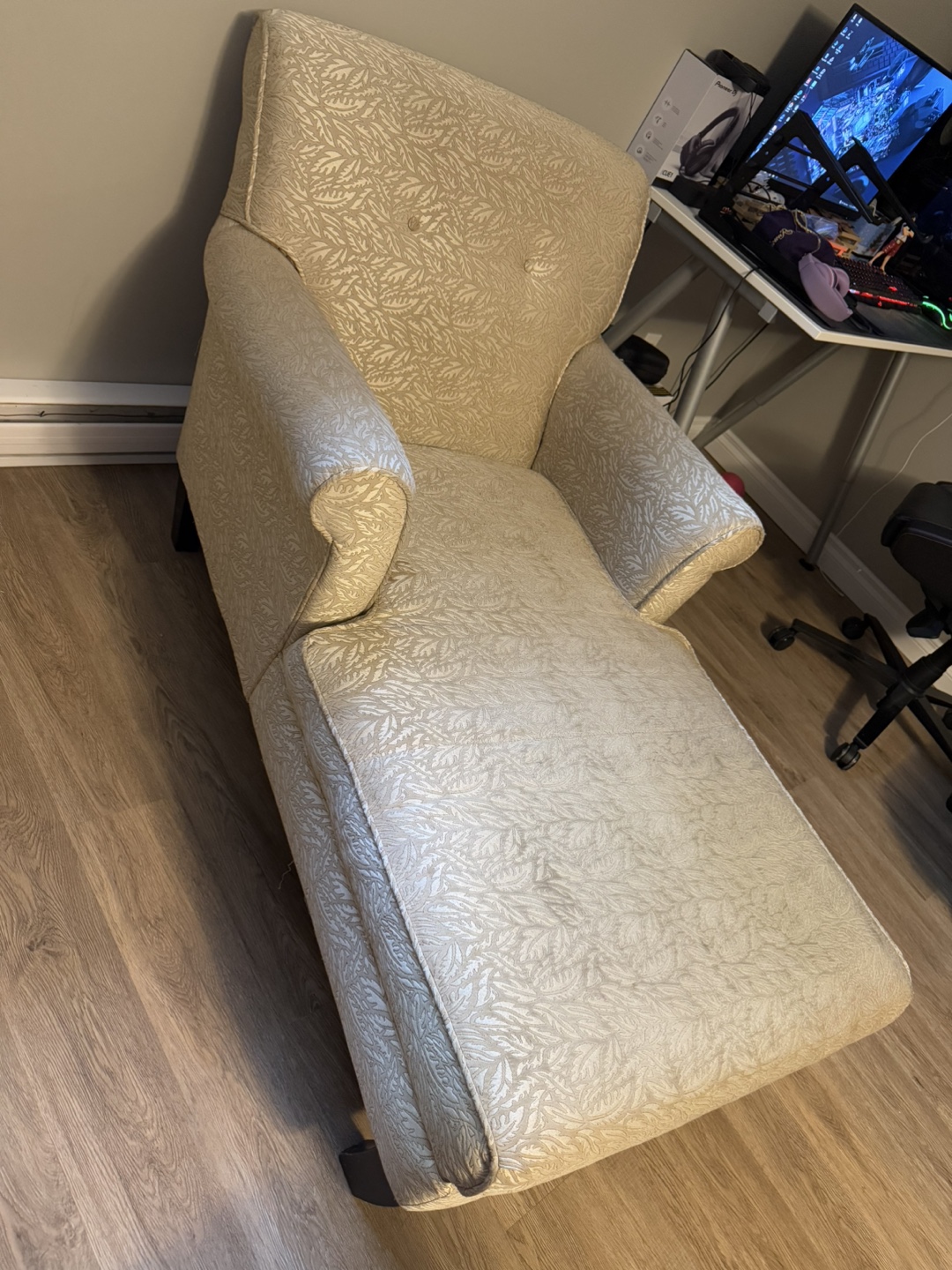 Beige Chaise Lounge