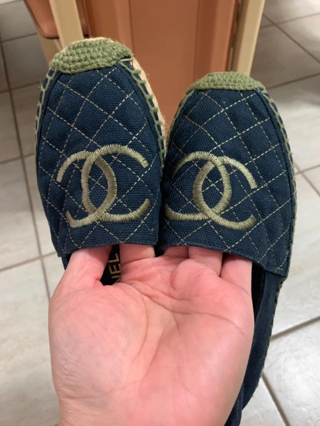 Chanel Espadrilles Size 35 image indicator(7)